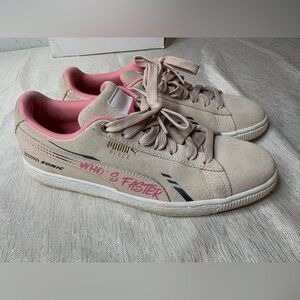 Puma Sonic the Hedgehog suede shoes size 5c